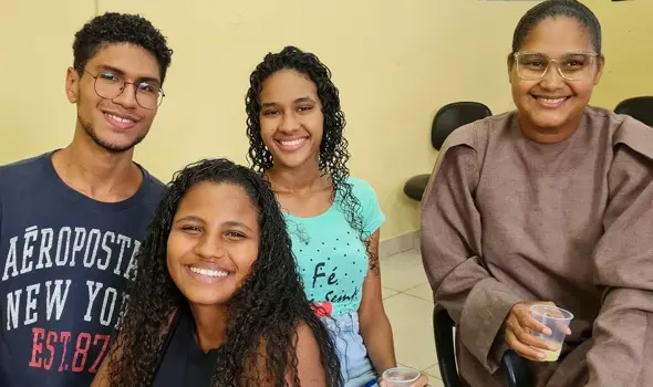 Estudantes do Eterno Aprendiz.